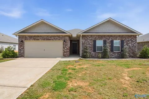 24848 Delilah Cir, Athens, AL 35613
