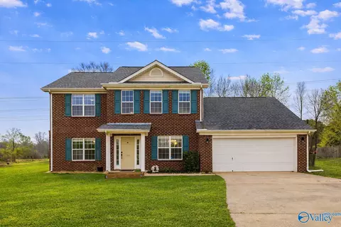 124 Vandenberg Ln, Harvest, AL 35749