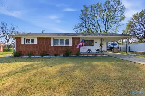 602 Barkley St, Hartselle, AL 35640
