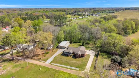 11906 Poplar Hill Ln, Athens, AL 35611
