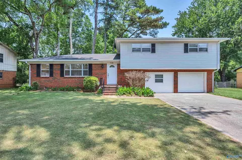 1126 Oster Dr, Huntsville, AL 35816