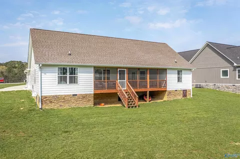 Exterior - 686 County Road 580, Centre, AL 35960 photo 3 of 9