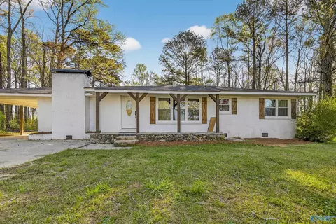 4194 Croft Ferry Rd, Gadsden, AL 35903