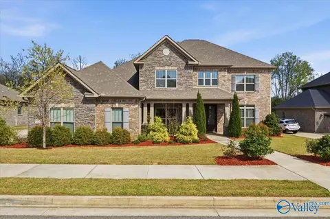 221 Coach Lamp Dr, Madison, AL 35758