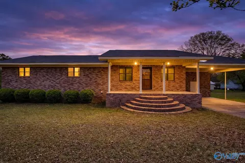 1200 Taylor Rd, Glencoe, AL 35905