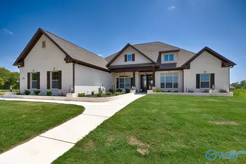 140 Josie Loop Trl, Toney, AL 35773