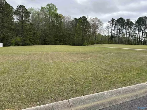 lot Apt 5 Veranda Trce, Hokes Bluff, AL 35903