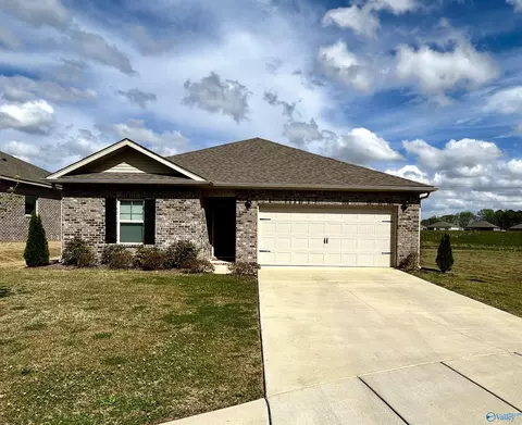 14150 Parliament Ct, Athens, AL 35613