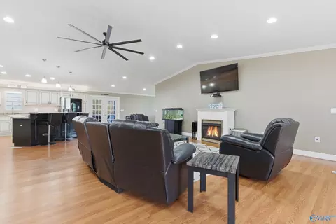 Living - 1220 County Road 68, Section, AL 35771 photo 1 of 1