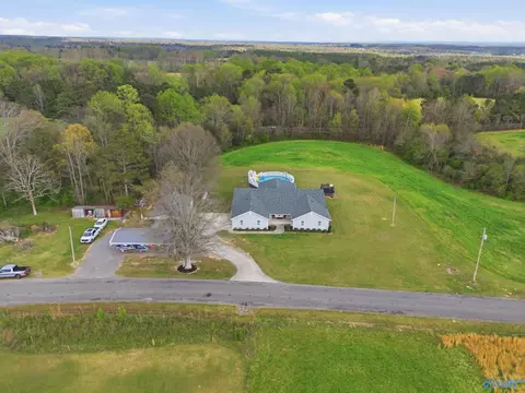 View/Area - 1220 County Road 68, Section, AL 35771 photo 4 of 6
