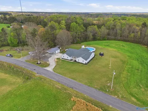 View/Area - 1220 County Road 68, Section, AL 35771 photo 3 of 6