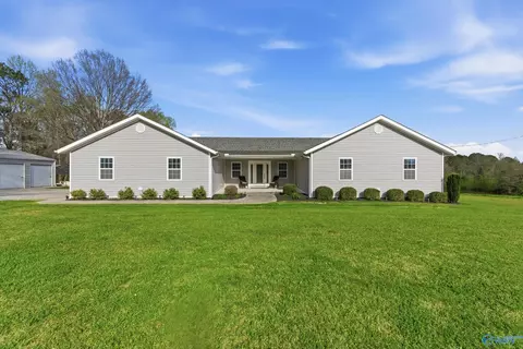 Exterior - 1220 County Road 68, Section, AL 35771 photo 1 of 10
