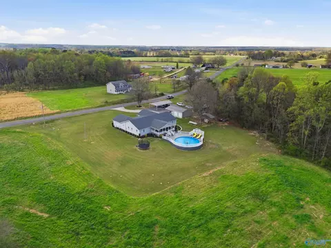 View/Area - 1220 County Road 68, Section, AL 35771 photo 2 of 6