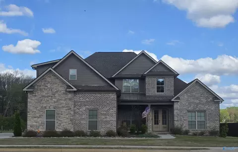 16082 Darby Dr, Athens, AL 35613