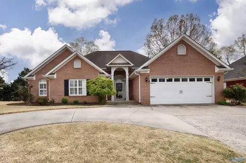 105 Kentucky Dr, Madison, AL 35758