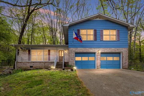 11413 Woodcrest Dr, Huntsville, AL 35803
