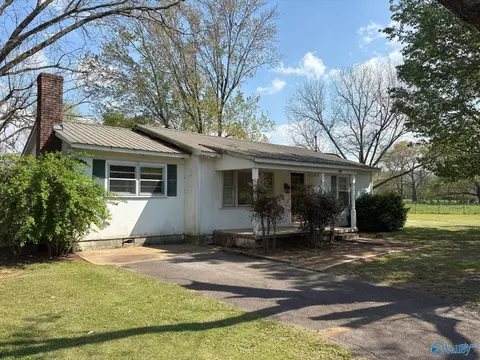 619 Clemons Rd, Scottsboro, AL 35769
