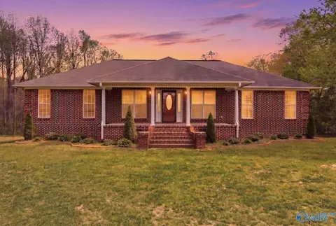 411 Garden Gate Cir, Crossville, AL 35962