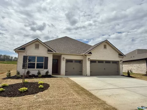 110 Ranna Dr, Huntsville, AL 35811