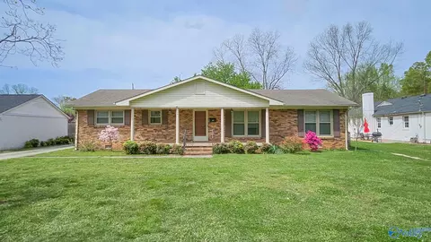 602 Box St, Athens, AL 35611