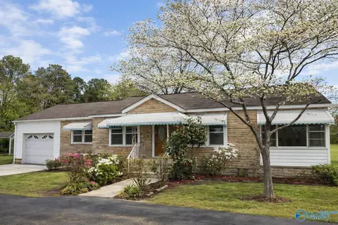 723 Coosa Rd, Boaz, AL 35956