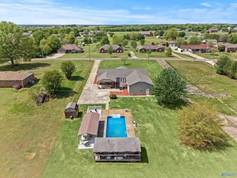 View/Area - 20405 Winfred Dr, Tanner, AL 35671 photo 2 of 6