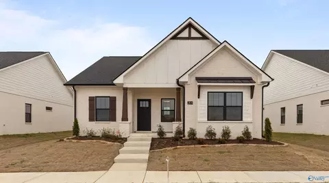 1518 Calistoga Cir, Huntsville, AL 35811