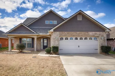 24566 Rolling Vista Dr, Athens, AL 35613