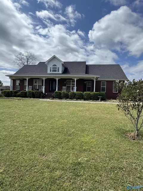 1275 County Road 261, Town Creek, AL 35672