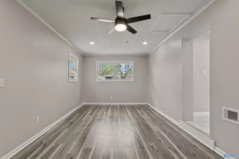 Living - 206 Suffield St, Athens, AL 35611 photo 7 of 7