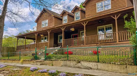 304 Forest Ave, Fort Payne, AL 35967