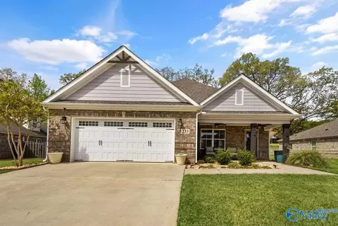 233 Dustin Ln, Madison, AL 35757
