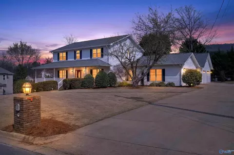 308 Mayfield Ln, Jacksonville, AL 36265