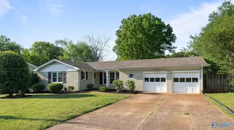 8013 Randall Rd, Huntsville, AL 35802