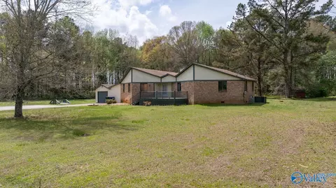 186 Dawn Dr, Toney, AL 35773