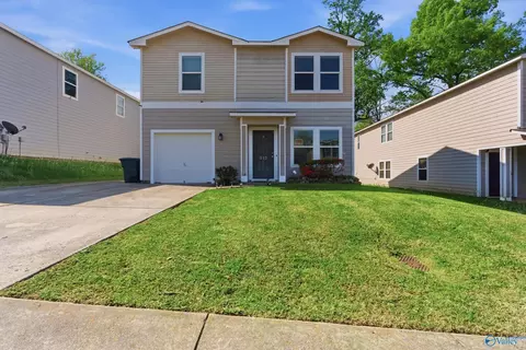 212 Whitestone Dr, Huntsville, AL 35810