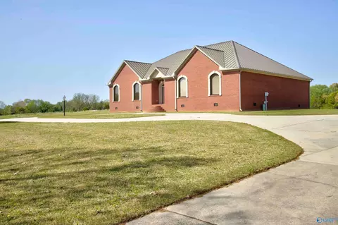18707 Tillman Mill Rd, Athens, AL 35614