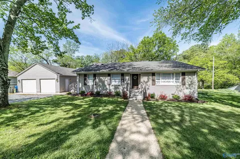 7175 Moores Mill Rd, Huntsville, AL 35811