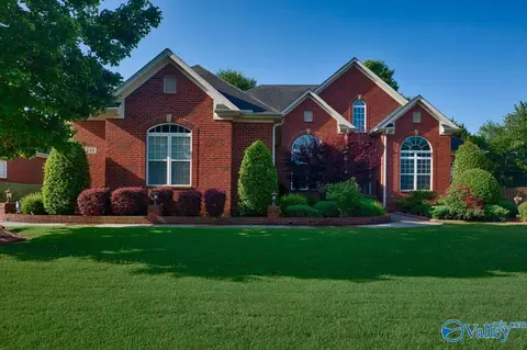 230 Bishop Farm Way, Huntsville, AL 35806