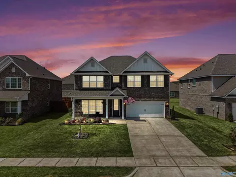 104 Shearwater Dr, Meridianville, AL 35759