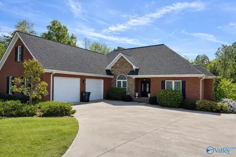 70 County Road 396, Centre, AL 35960