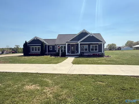 26856 Pepper Rd, Athens, AL 35613