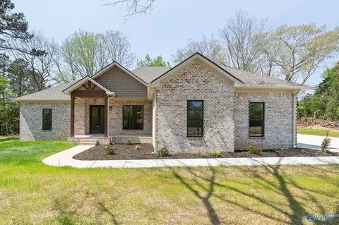 25593 Taylor St, Elkmont, AL 35620