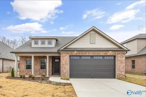 21774 Hemlock Dr, Athens, AL 35613