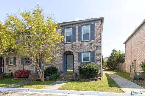 220 Marinawoods Dr #A, Huntsville, AL 35803