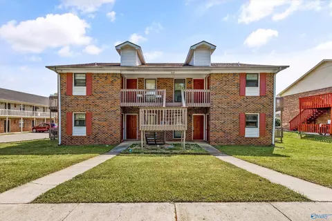 4425 Bonnell Dr, Huntsville, AL 35816