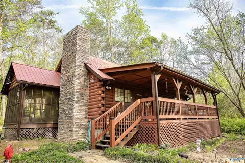 272 Road 9078, Fort Payne, AL 35967