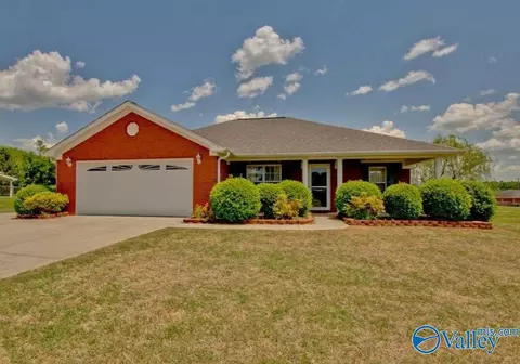 14678 Sara Beth Dr, Harvest, AL 35749