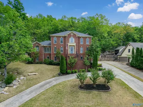 1625 Chandler Rd, Huntsville, AL 35801