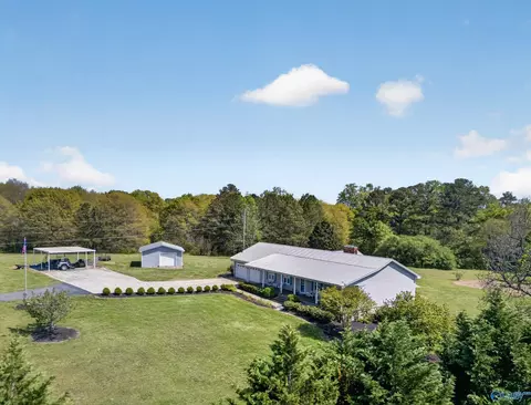 700 Ham Rd, Albertville, AL 35950